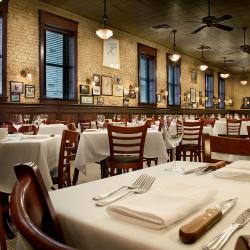 Restaurants Harry Carays Italian Steakhouse in Chicago IL