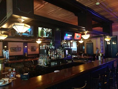 The Heights Bar & Grill