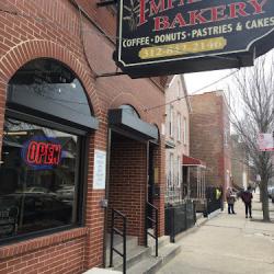 Restaurants Impallaria Bakery & Deli in Chicago IL
