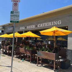 Restaurants Bludsos Bar & Que in Los Angeles CA