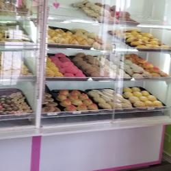 4 Leches Cake Shop & Bakery