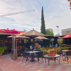 Restaurants Heyri Cafe in Los Angeles CA