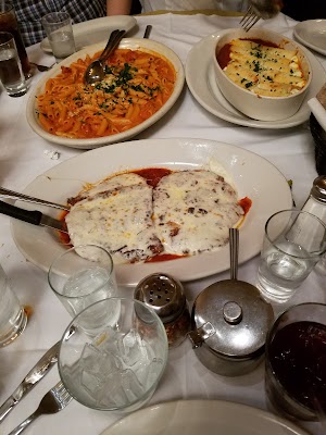 Restaurants Carmines Italian Restaurant - Upper West Side in New York NY