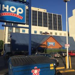 Restaurants IHOP in Los Angeles CA