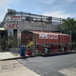 Restaurants Paper or Plastik Cafe in Los Angeles CA