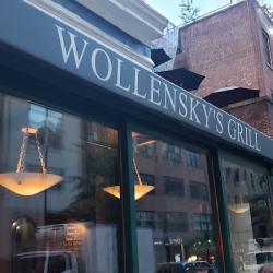 Restaurants Wollenskys Grill in New York NY