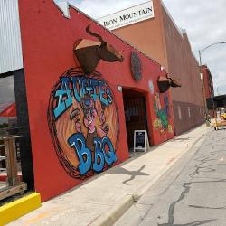 Restaurants Augies Alamo City BBQ Steakhouse in San Antonio TX